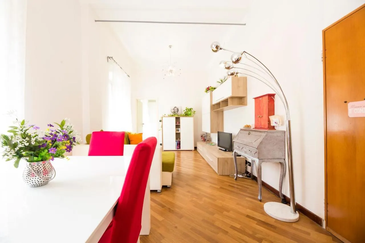 Apartment Bernardo House By Holiday Home 24 Genoa