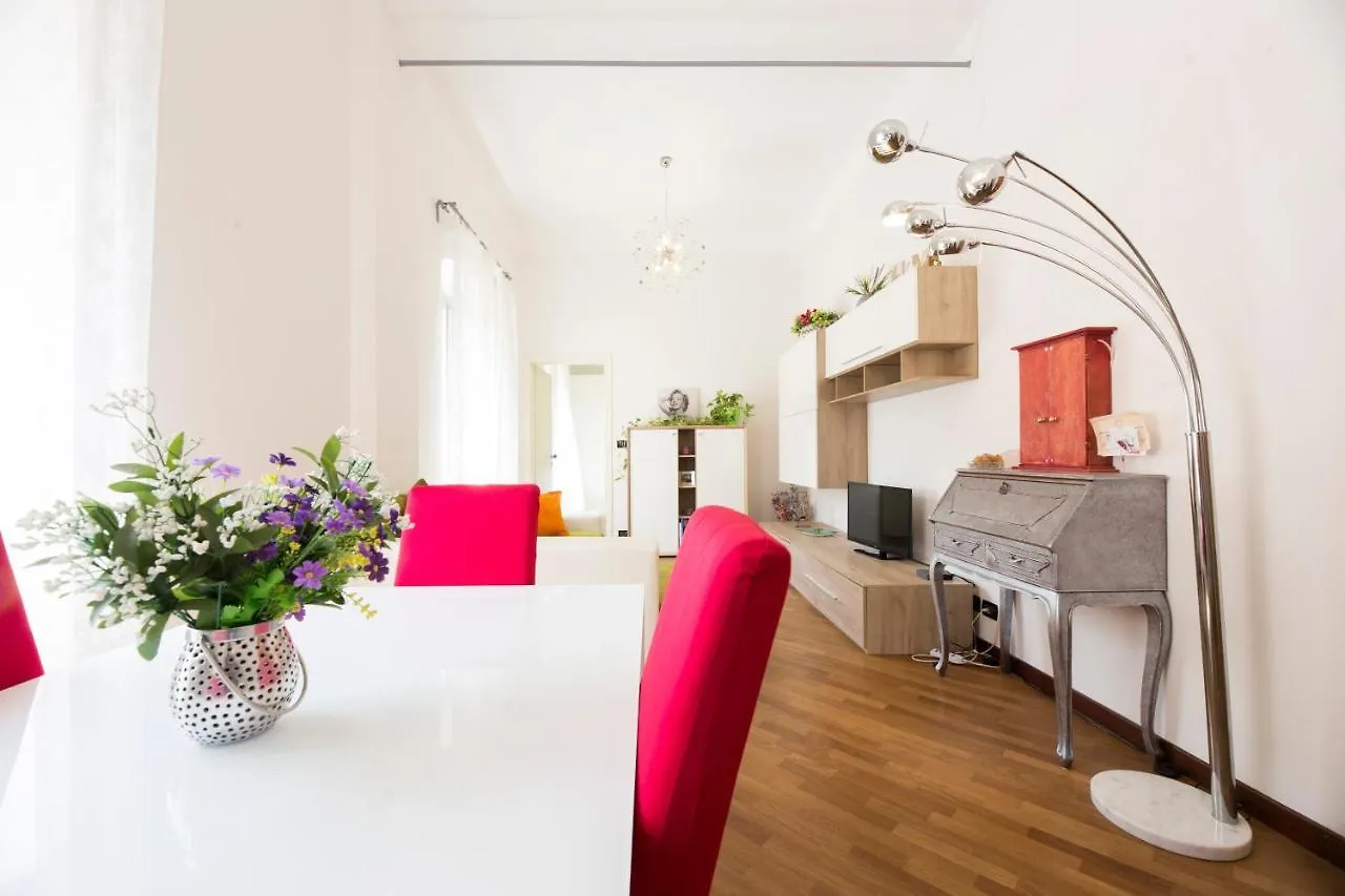 Bernardo House By Holiday Home 24 Genoa 0*,  Italy